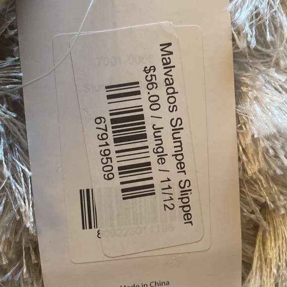 Brand new Malvados slippers. Size 11/12 but fit 8.5. - Picture 2 of 4